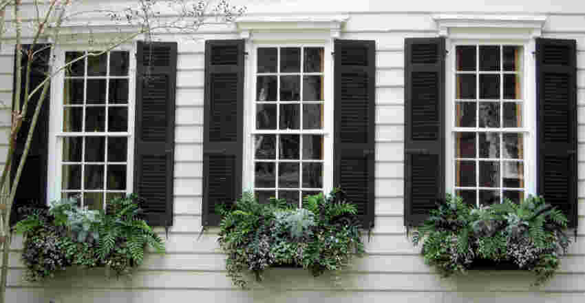 How to Pick the Right Shutters For Your House
